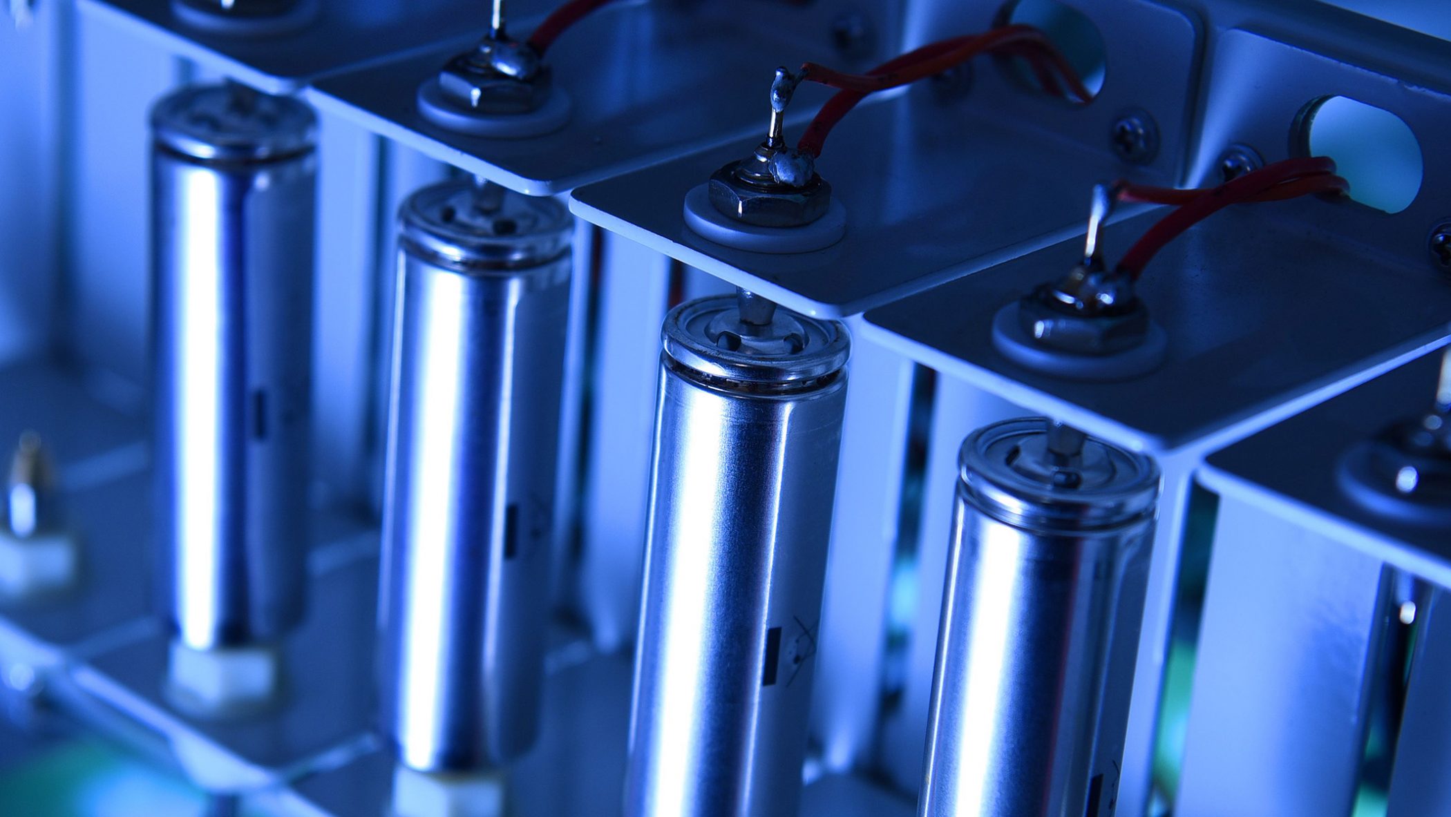Echion Technologies Cylindrical Cell Testing - Electrifying heavy-duty applications